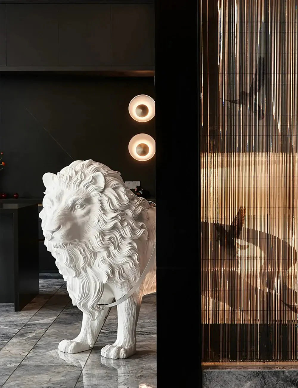 LEO LION Sculpture Floor Lamp