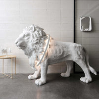 LEO LION Sculpture Floor Lamp