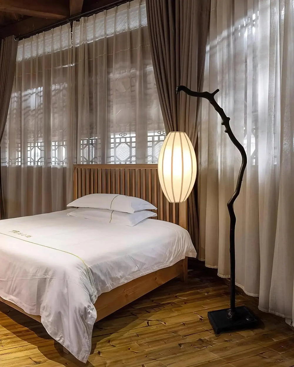 TREE LANTERN Sculpture Floor Lamp