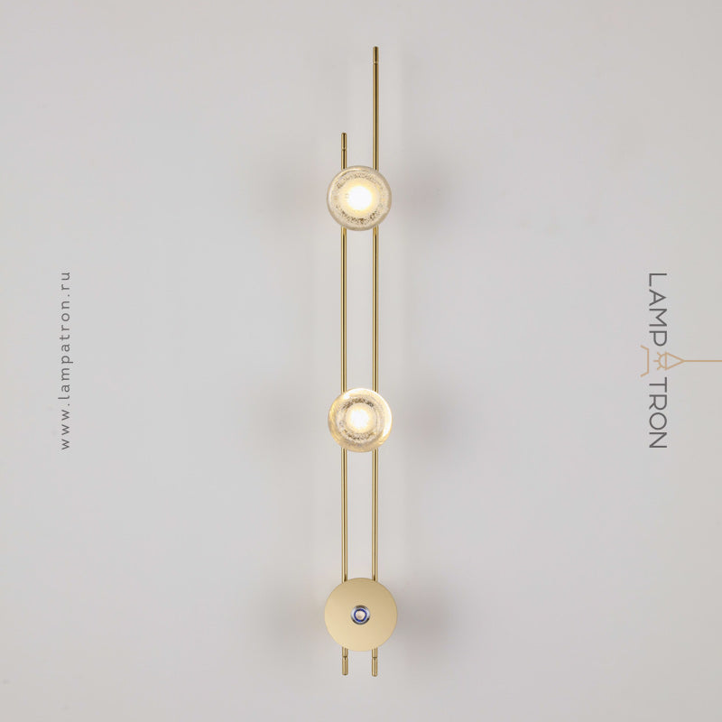 BERRY WALL Wall light fixture