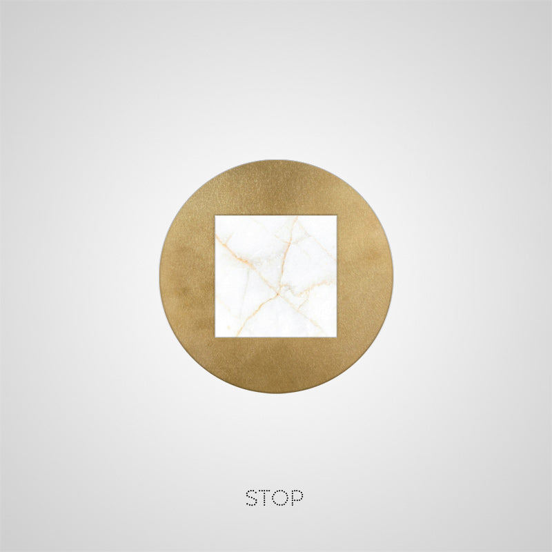 BUTTON PLAY Wall light fixture