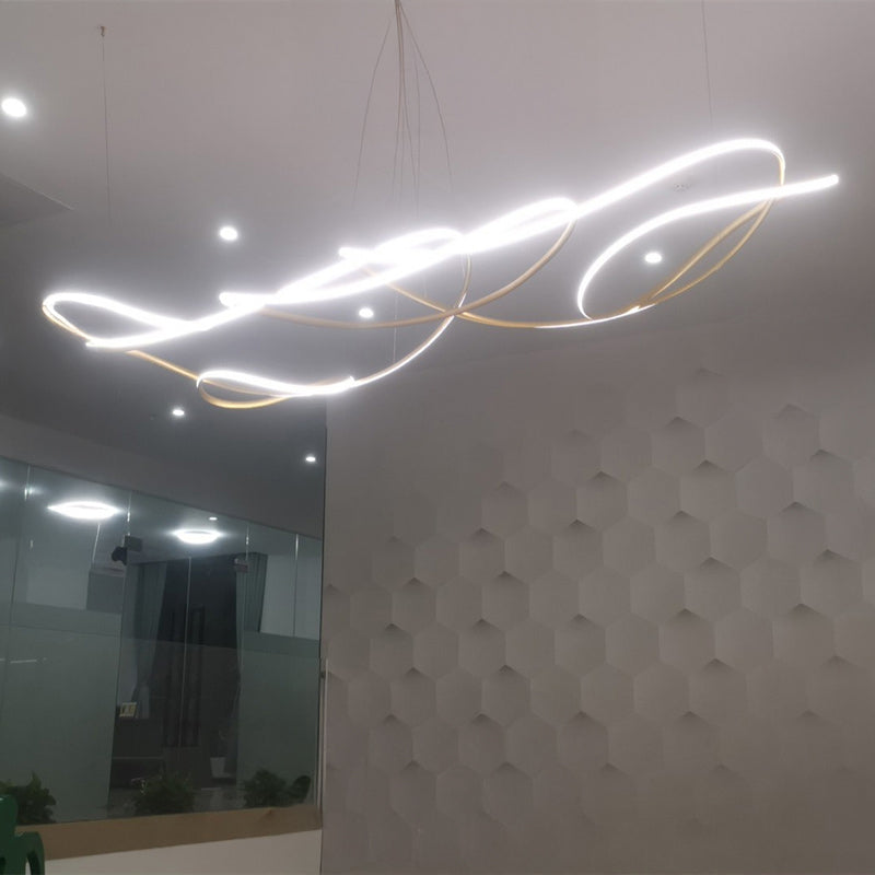 CARSTEN Long lighting fixture