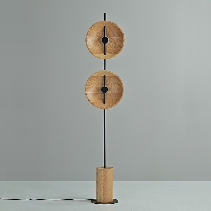 DELANO WOOD Floor Lamp