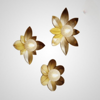 LOTUS Wall light fixture