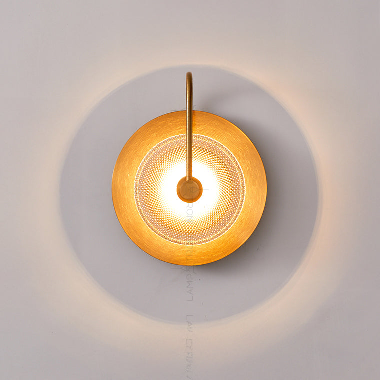 EMMEN C. Wall light fixture