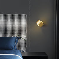 HIND Wall light fixture