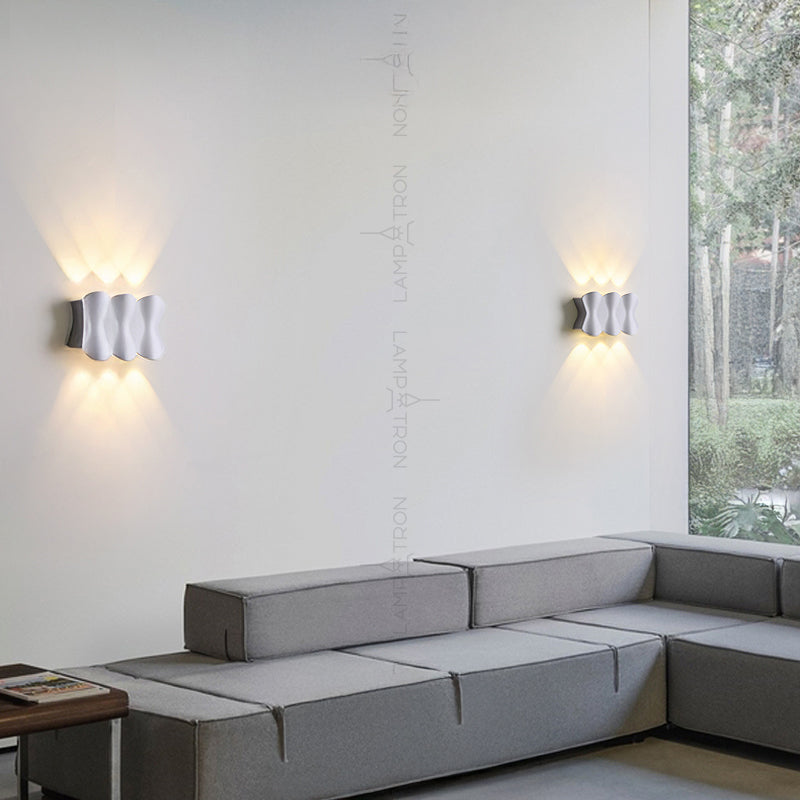 HUBERT Wall light fixture