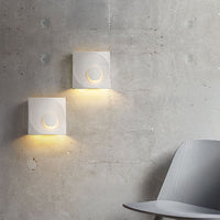 LEGEND Wall light fixture