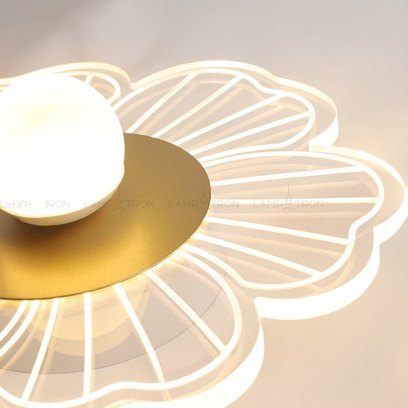 LUSIE BALL Ceiling light fixture