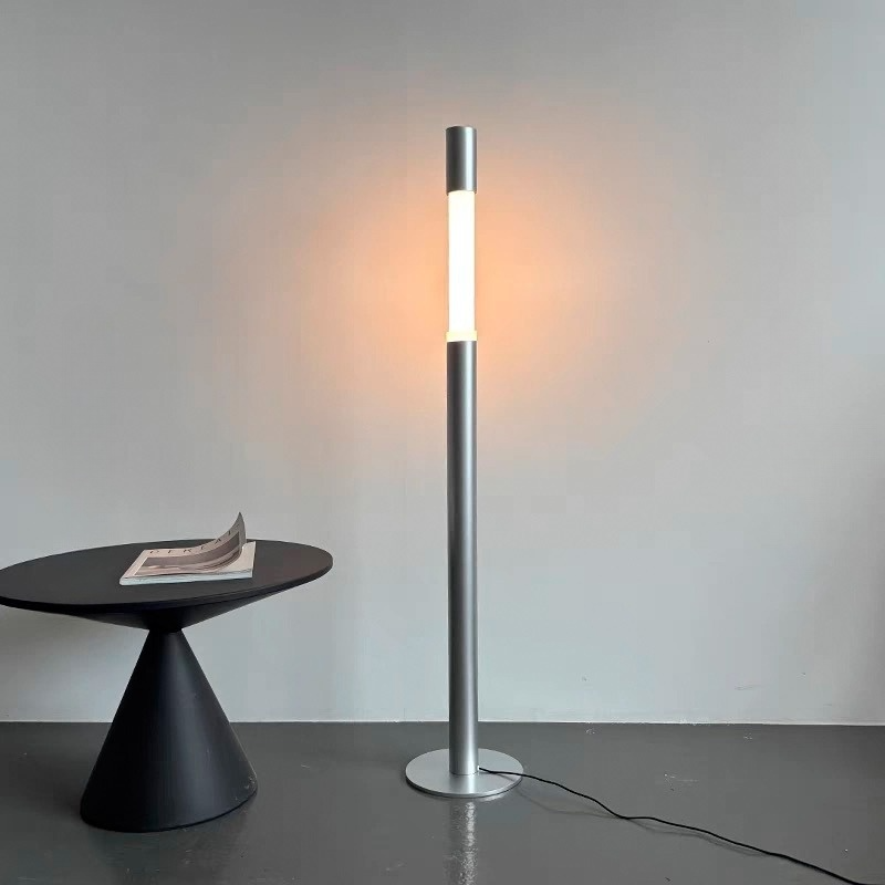 MILE Floor Lamp