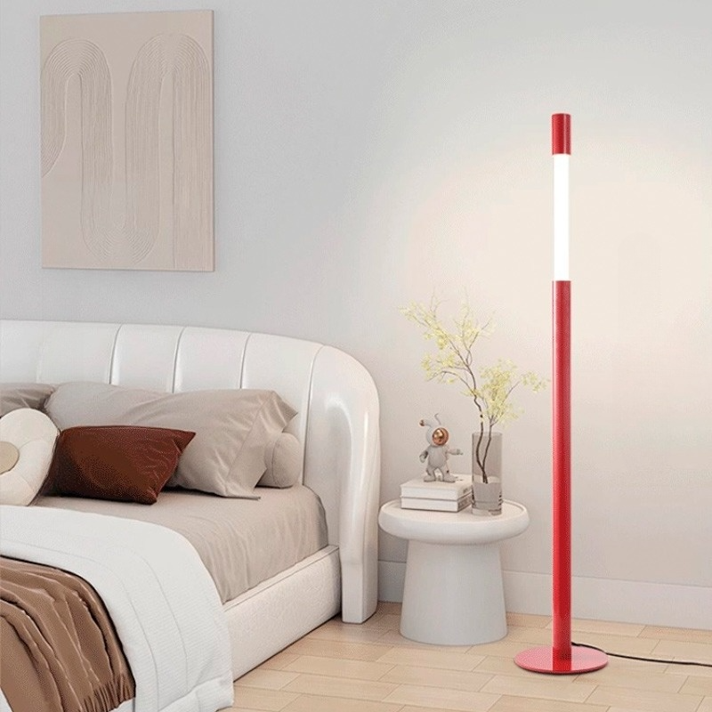 MILE Floor Lamp