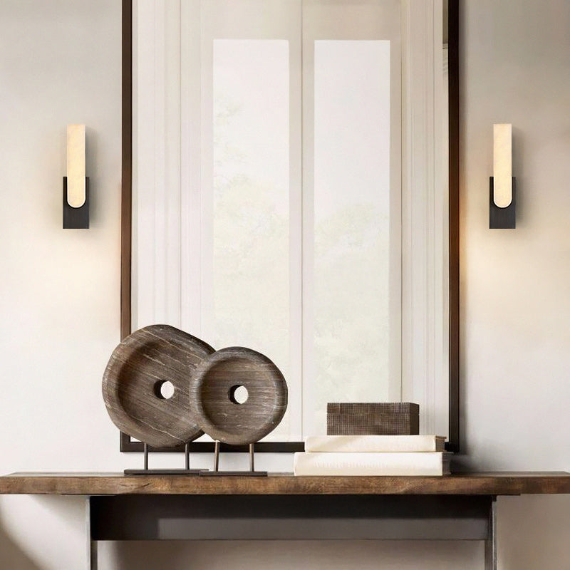 MIRCA B. Wall light fixture