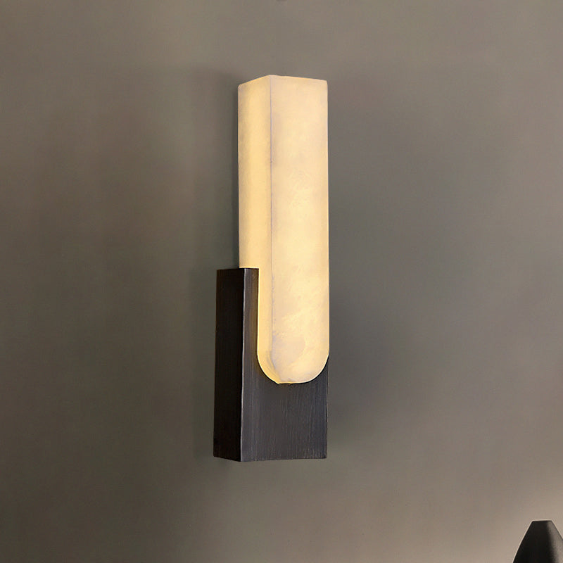 MIRCA B. Wall light fixture