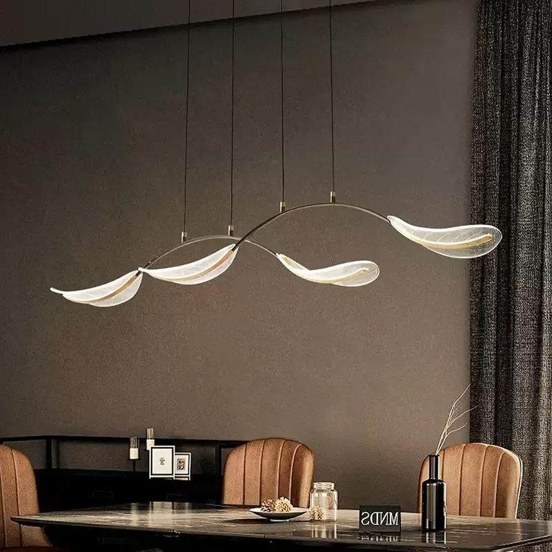 November Long slatted, row-type light fixture