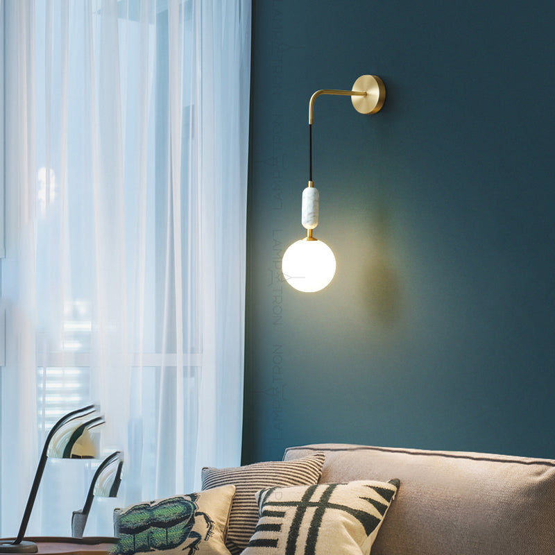 PETIT C WALL Wall light fixture