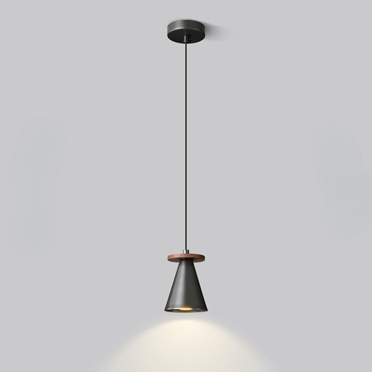 PIET CONE WOOD Pendant light