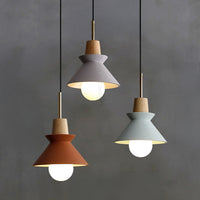 TAGA Pendant light