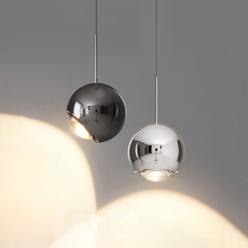 TAVE Pendant light
