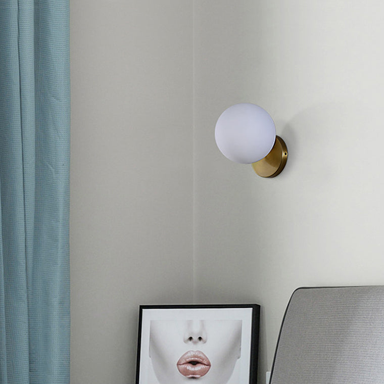 BRUME Wall light fixture