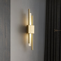 CHORD C. Wall light fixture