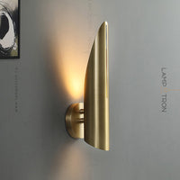 GERD S. Wall light fixture