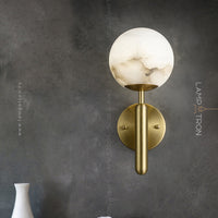 LIVIAN Wall light fixture