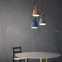 MAIT Pendant light