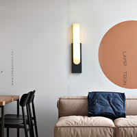 MIRCA Wall light fixture