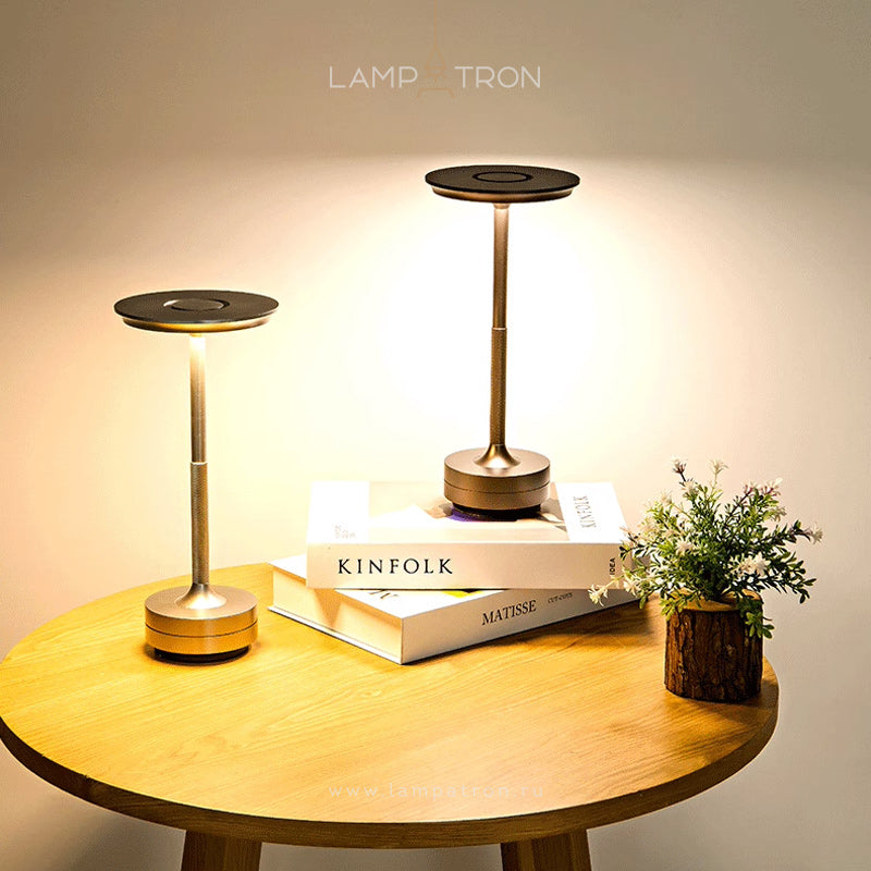 ROBBI Desk lamp