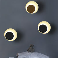 TWIRL Wall light fixture